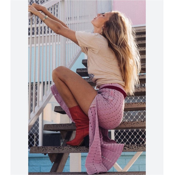 Chasing Unicorns Feels Like Love Crochet Midi Skirt Orchid NWT Small - Picture 3 of 11